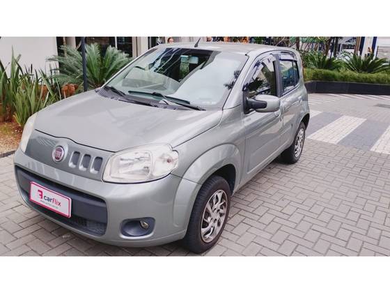 FIAT UNO 1.0 EVO VIVACE 8V FLEX 4P MANUAL FIAT UNO 1.0 EVO VIVACE 8V FLEX 4P MANUAL